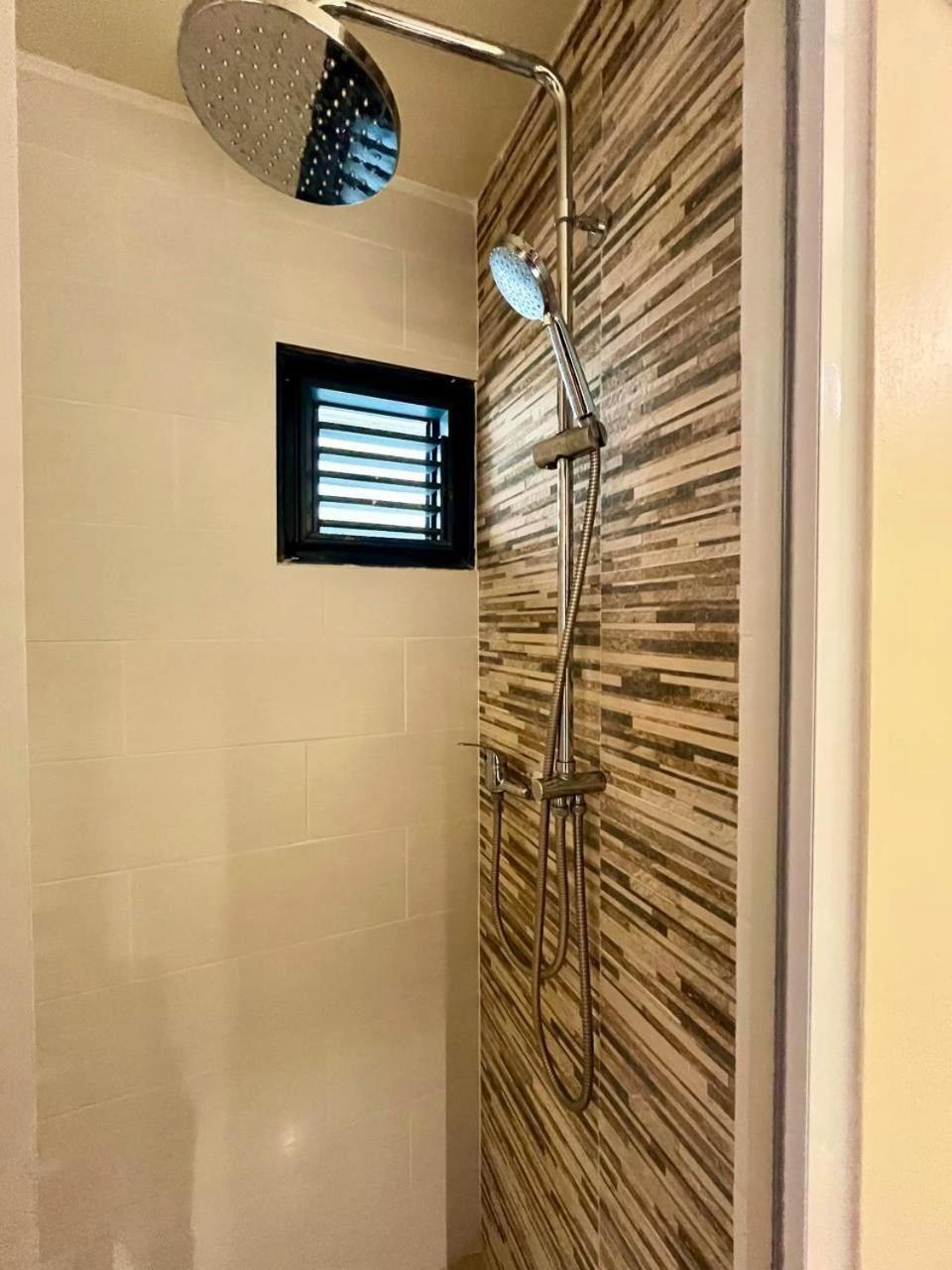 Apartament L'Escale Bleue La Trinité Zewnętrze zdjęcie